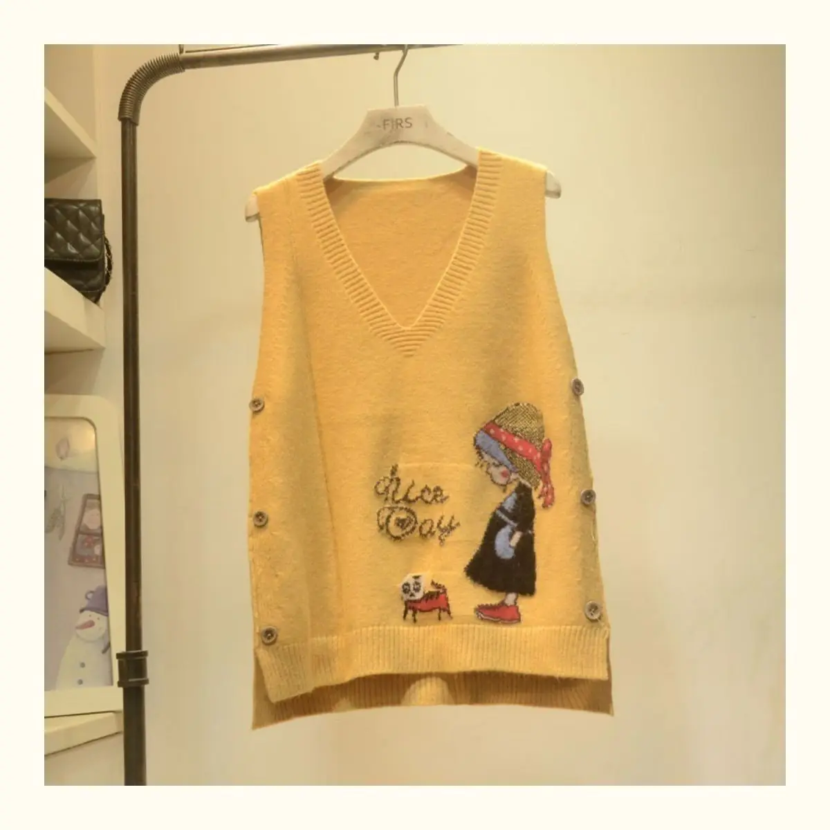 New Knit Sweaters Vest Winter Jacket Women Sleeveless Vests Coats Korean Fashion Loose Pullover V-neck 2022