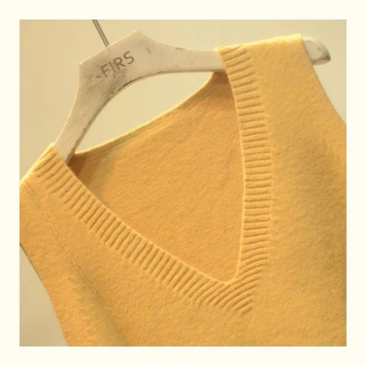 New Knit Sweaters Vest Winter Jacket Women Sleeveless Vests Coats Korean Fashion Loose Pullover V-neck 2022