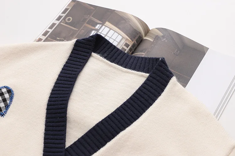 2023 Autumn Winter Knit Sweater and Cardigans Women Button Up Loose Knit Cardigans Pink Jumpers Winter Sweater Coat Femme