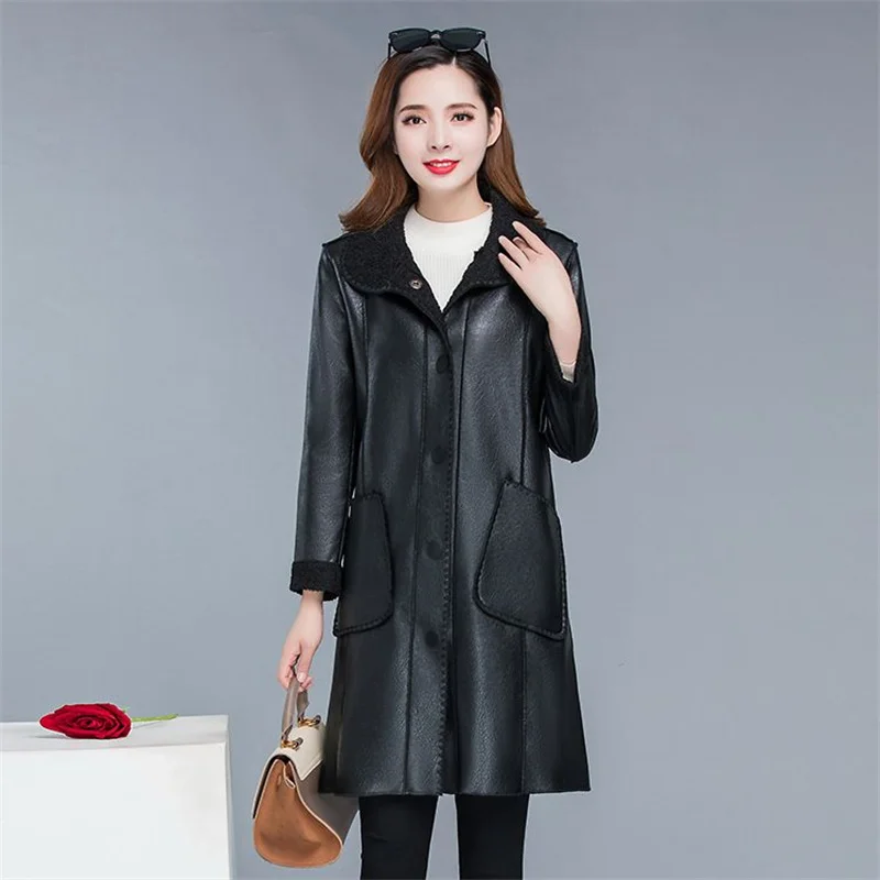Leather Coat Women Mid length Mother Wear 2023 Autumn/Winter New Korean Version Versatile Loose Fit Velvet Windbreaker Fur Coat