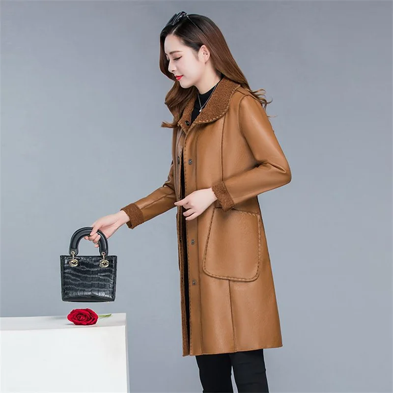Leather Coat Women Mid length Mother Wear 2023 Autumn/Winter New Korean Version Versatile Loose Fit Velvet Windbreaker Fur Coat