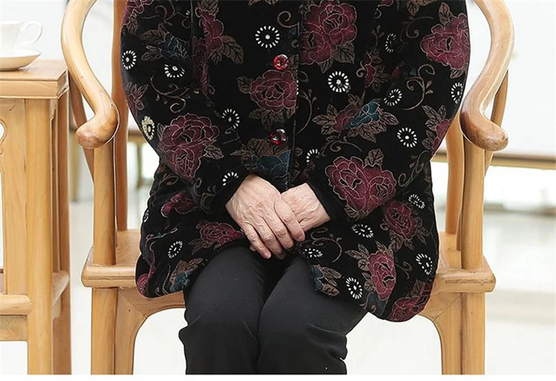 Women Cotton-Padded Coat Middle-Aged Elderly Mother Winter Clothes Women Parkas Velvet Thick Warm Quilted Jacket Outerwear 5XL