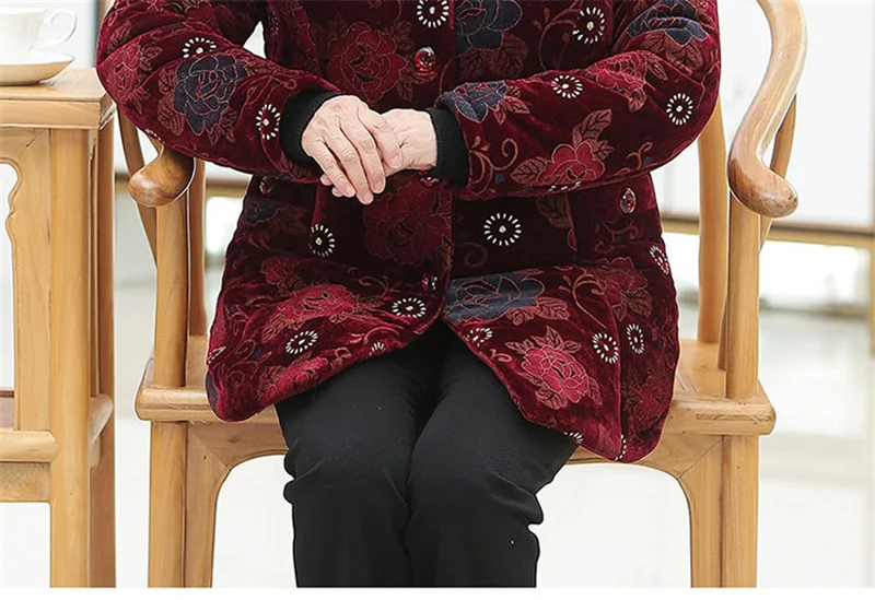 Women Cotton-Padded Coat Middle-Aged Elderly Mother Winter Clothes Women Parkas Velvet Thick Warm Quilted Jacket Outerwear 5XL