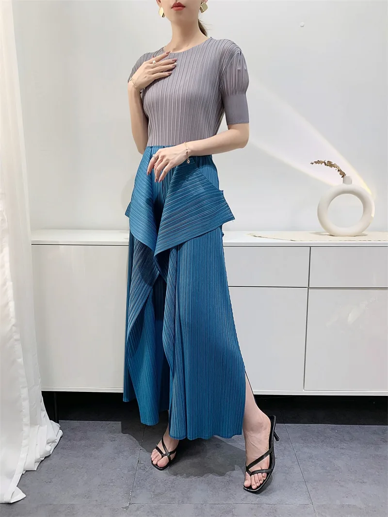 Miyake Pleated Pants Women's Wide Leg Pants Loose Design Fashion Niche Irregular Comfortable Casual 2025 Summer New Trousers