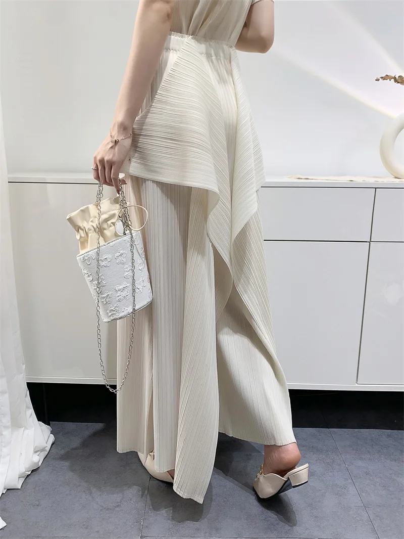 Miyake Pleated Pants Women's Wide Leg Pants Loose Design Fashion Niche Irregular Comfortable Casual 2025 Summer New Trousers