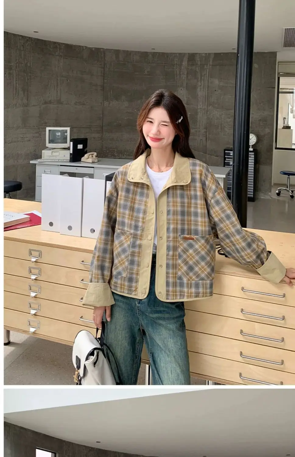 New Women's Plaid Jacket Fashion Loose Long Sleeve Single Row Button Tops Short Jacket Cardigan Coats Shirts