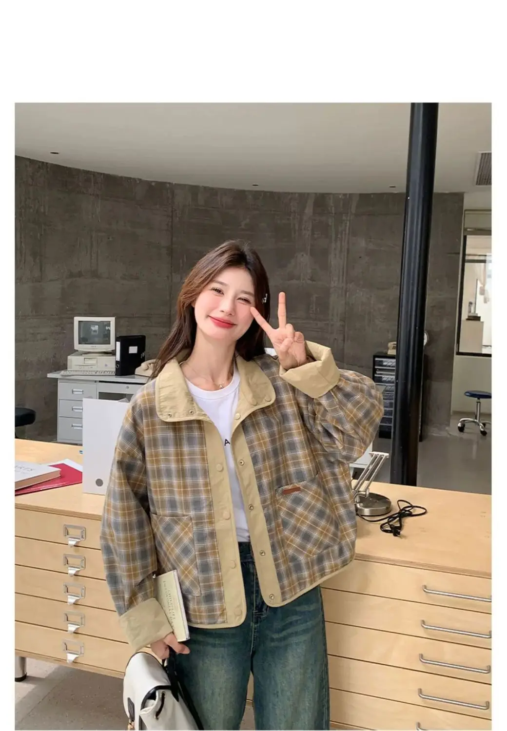 New Women's Plaid Jacket Fashion Loose Long Sleeve Single Row Button Tops Short Jacket Cardigan Coats Shirts