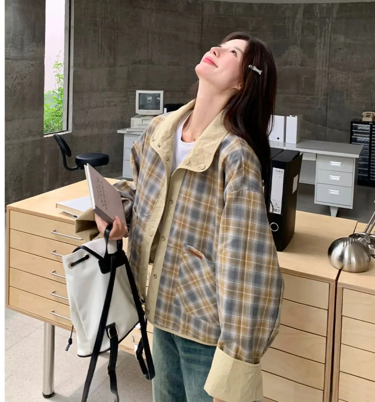 New Women's Plaid Jacket Fashion Loose Long Sleeve Single Row Button Tops Short Jacket Cardigan Coats Shirts