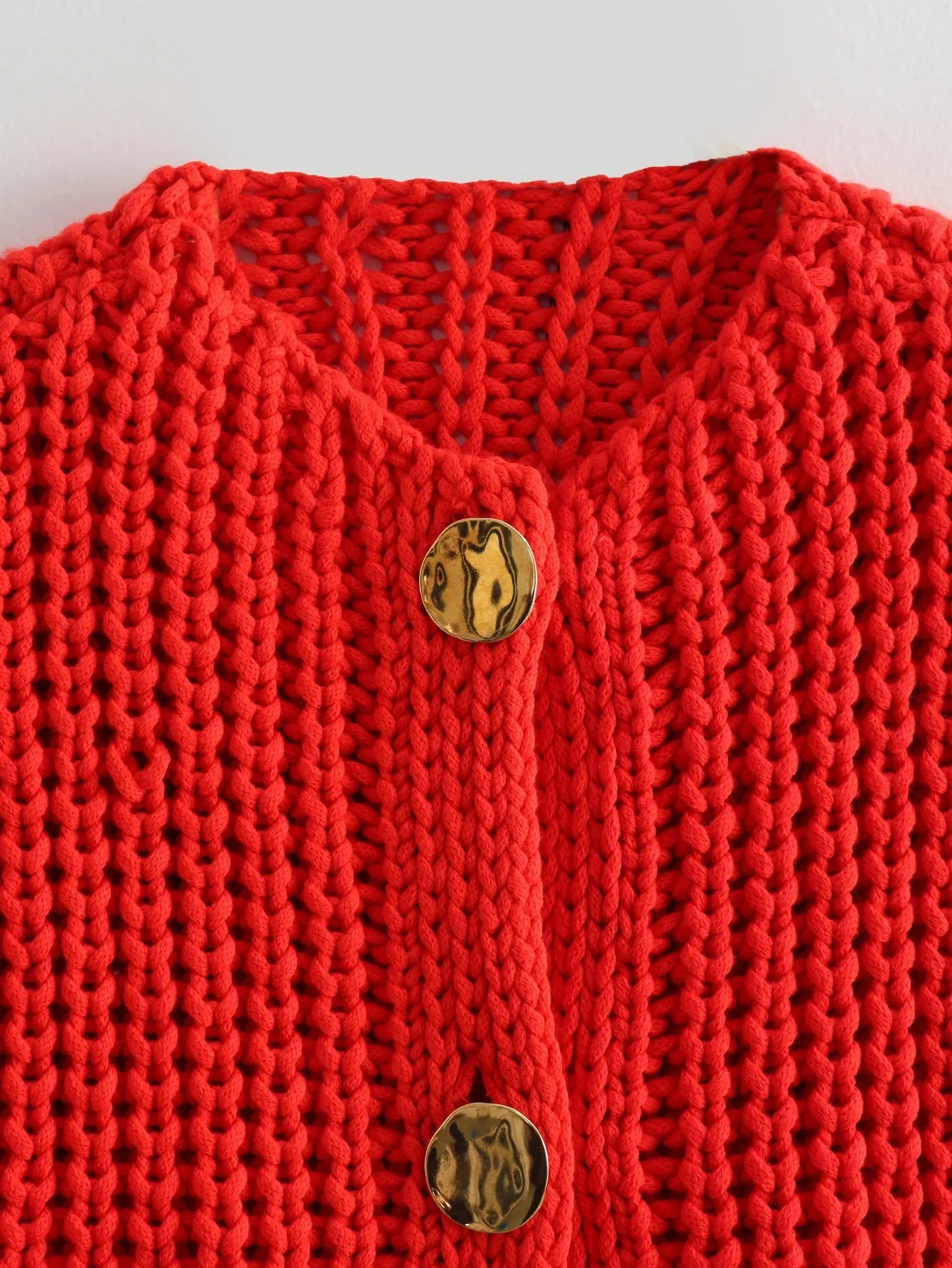 2025 Fall Clothes Korean Fashion Sweater Vests Women V Neck Blue Button-Up Front Pockets Sleeveless Cable Knit Cardigan Vest Red
