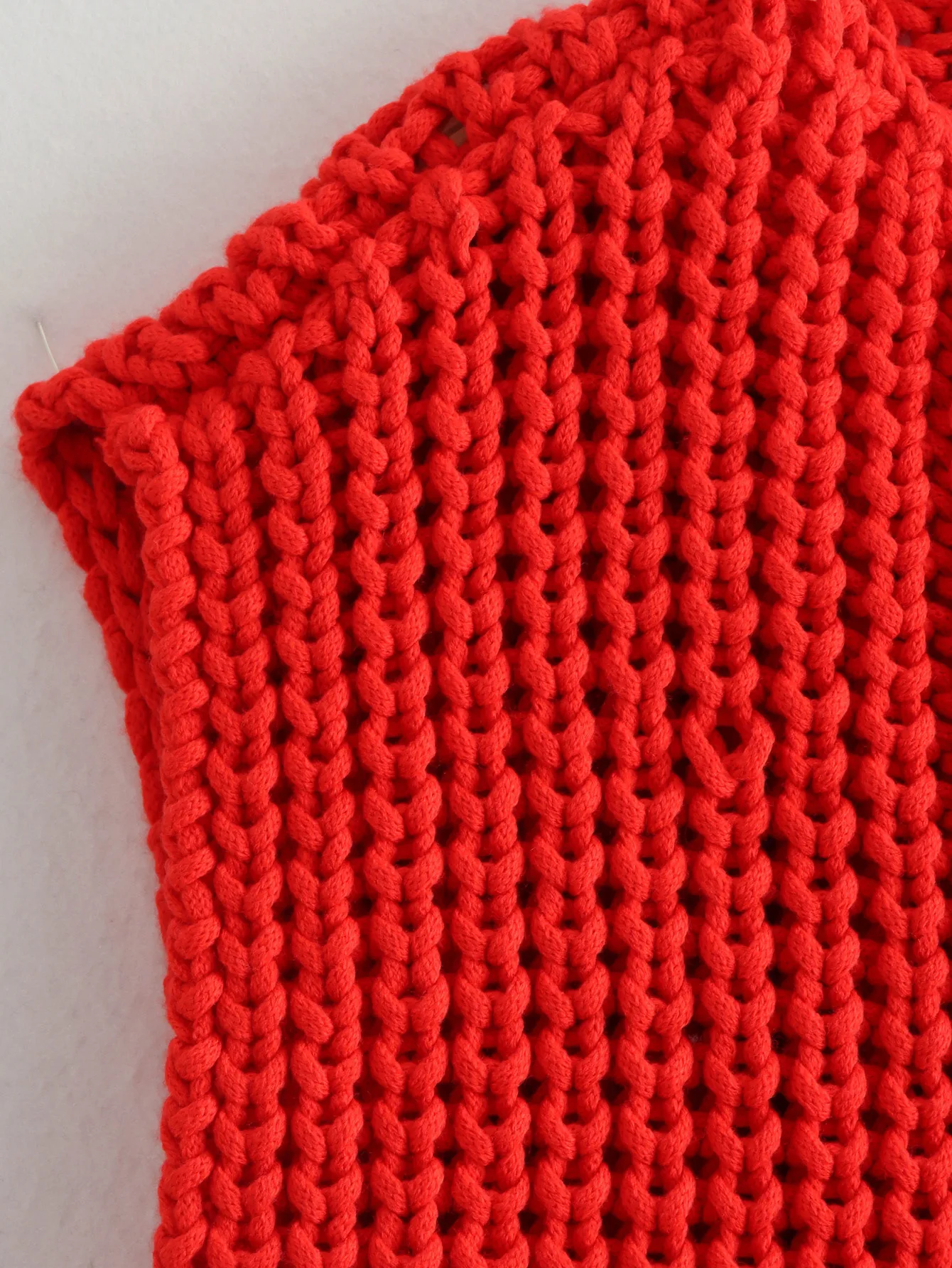 2025 Fall Clothes Korean Fashion Sweater Vests Women V Neck Blue Button-Up Front Pockets Sleeveless Cable Knit Cardigan Vest Red