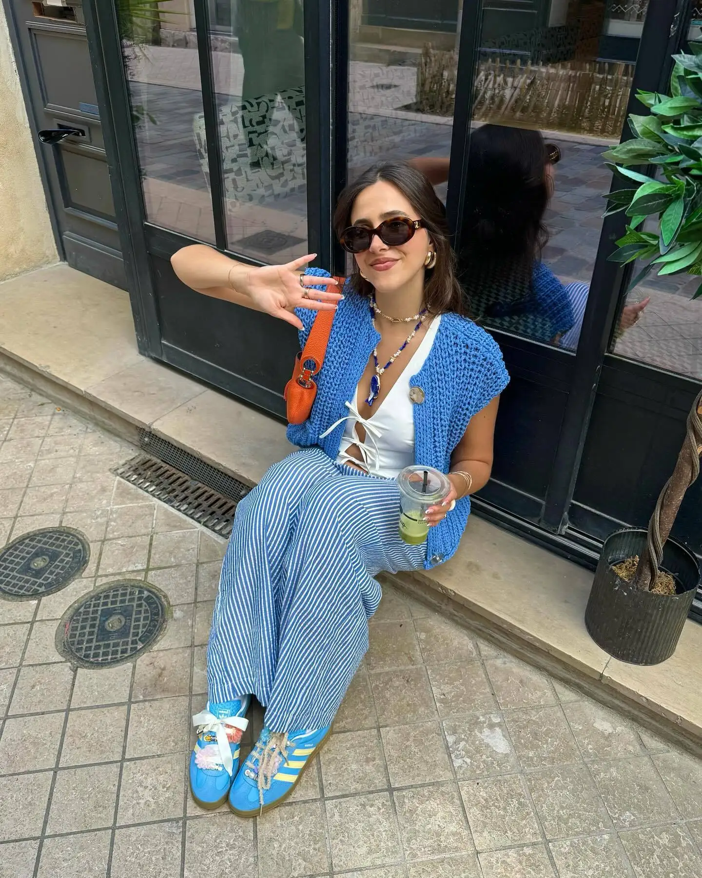 2025 Fall Clothes Korean Fashion Sweater Vests Women V Neck Blue Button-Up Front Pockets Sleeveless Cable Knit Cardigan Vest Red