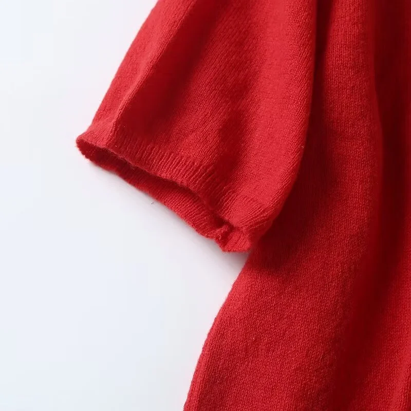 KEYANKETIAN 2024 New Launch Women's Red Short Sleeve Knit Top Summer American Retro Basic O-Neck Slim Light Sweater Crop Top