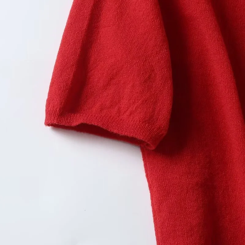 KEYANKETIAN 2024 New Launch Women's Red Short Sleeve Knit Top Summer American Retro Basic O-Neck Slim Light Sweater Crop Top