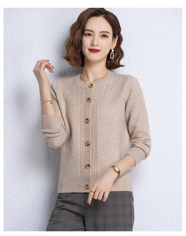 2025 New Round Neck Autumn Winter Knitted Cardigan Middle Aged Mother Knitwears Buttons Women's Sweater Coat свитер жен