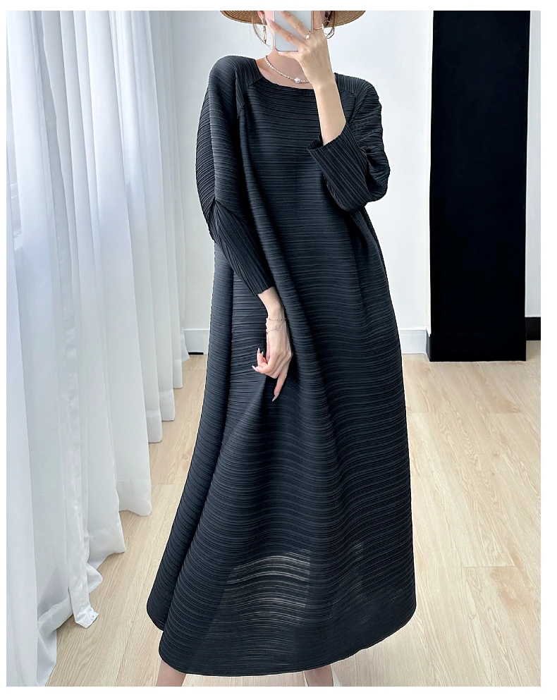 Miyake Pleated Full Sleeve Dress Women's 2025 Summer Korean Fashion Simple Round Neck Long Plus Size Medium Long Dress