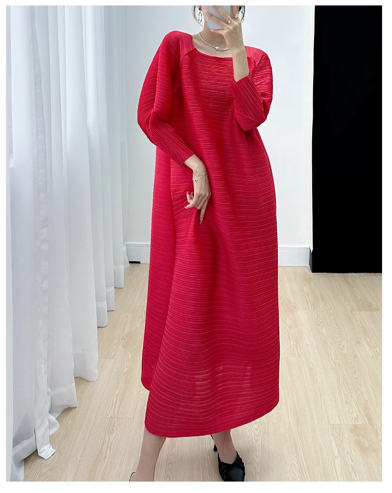 Miyake Pleated Full Sleeve Dress Women's 2025 Summer Korean Fashion Simple Round Neck Long Plus Size Medium Long Dress