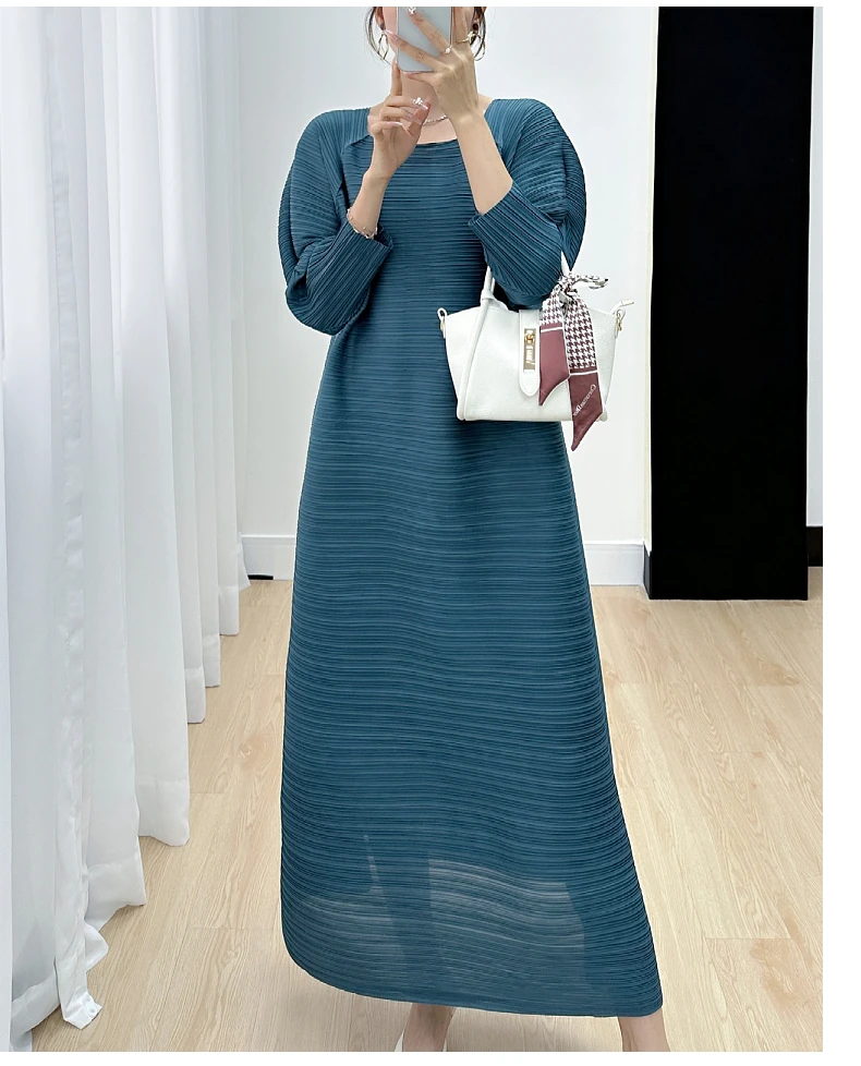 Miyake Pleated Full Sleeve Dress Women's 2025 Summer Korean Fashion Simple Round Neck Long Plus Size Medium Long Dress