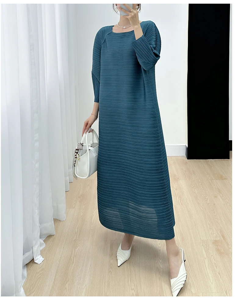 Miyake Pleated Full Sleeve Dress Women's 2025 Summer Korean Fashion Simple Round Neck Long Plus Size Medium Long Dress