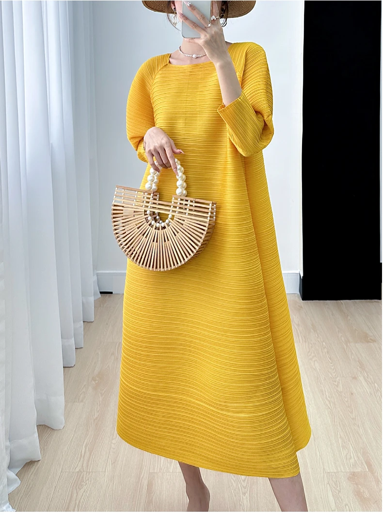 Miyake Pleated Full Sleeve Dress Women's 2025 Summer Korean Fashion Simple Round Neck Long Plus Size Medium Long Dress