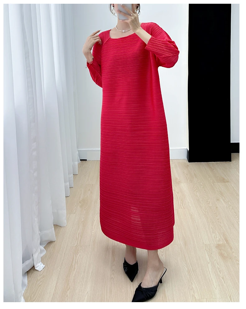 Miyake Pleated Full Sleeve Dress Women's 2025 Summer Korean Fashion Simple Round Neck Long Plus Size Medium Long Dress