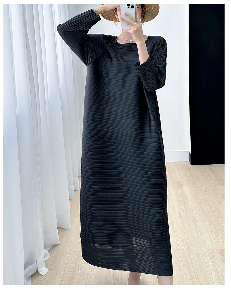 Miyake Pleated Full Sleeve Dress Women's 2025 Summer Korean Fashion Simple Round Neck Long Plus Size Medium Long Dress