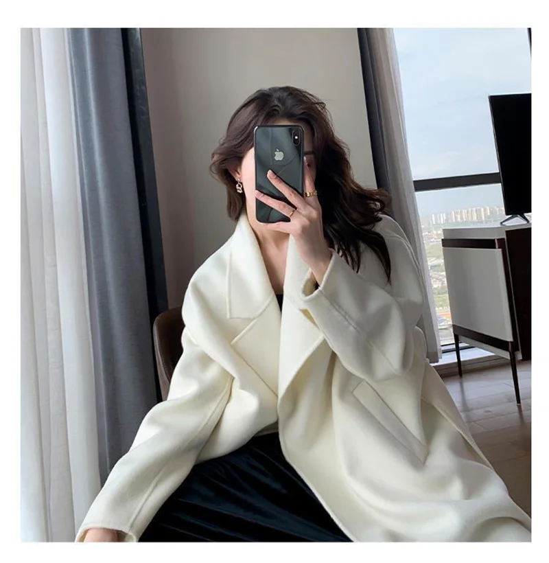 White Woolen Coat Women Autumn And Winter High-End Fashion Temperament Long Thick Blended Wool Windbreaker Female Jacket Belt 99