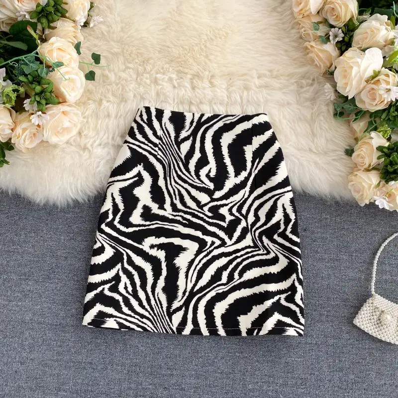 2025 Korean Zebra Print Midi Skirt Women Autumn New Female A-line High Waist Loose Skirts Vintage Mini Skirt