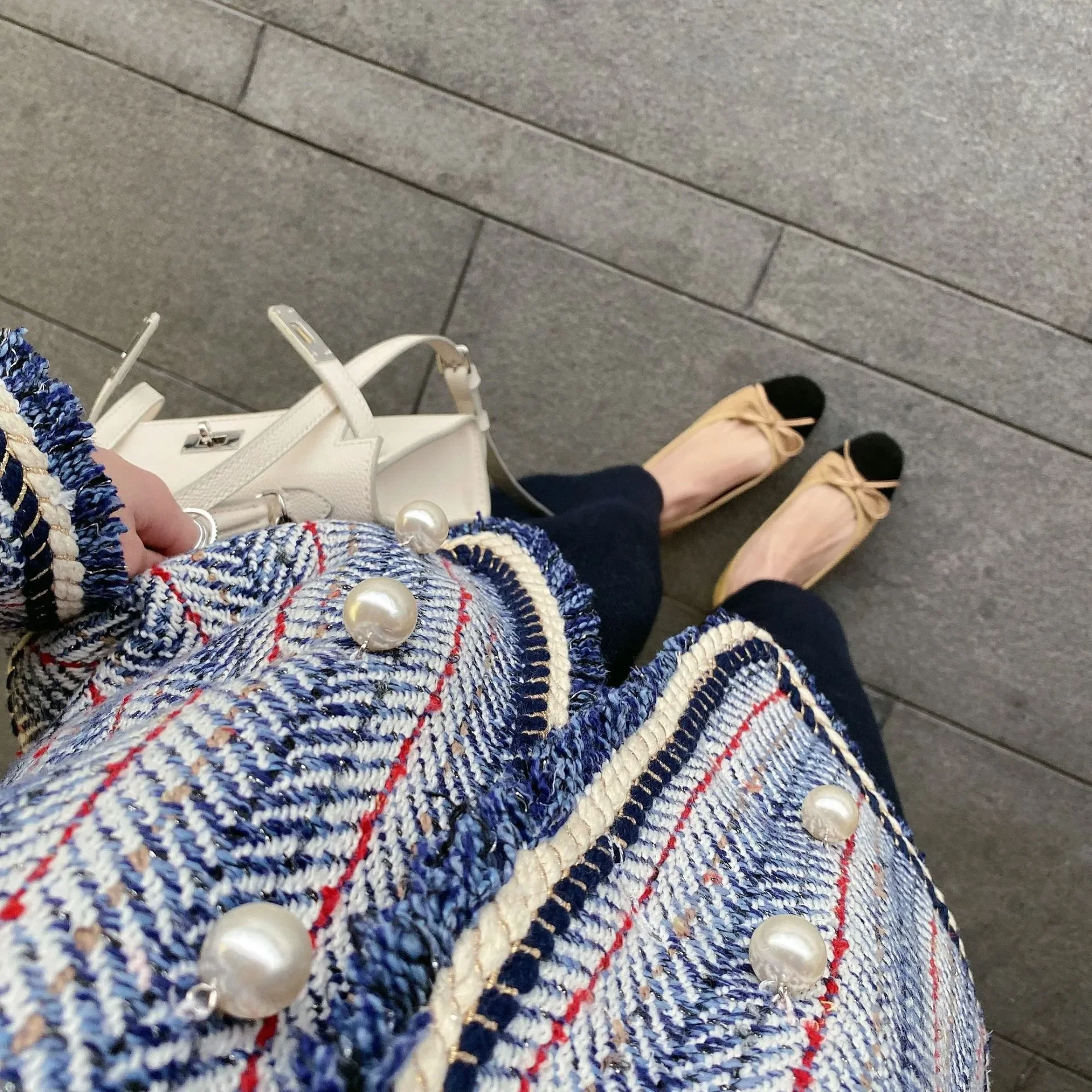 CJFHJE New Tweed Suit Jacket Woman Autumn Pocket Button Elegant Streetwear Crop Office Ladies Korean Business Coat Winter Chic