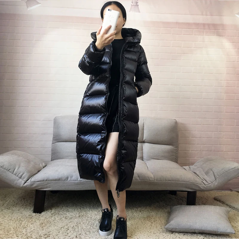 Women Slim Long Winter Coat Hooded Black Thick Warm Down Coats 90% White Duck Down Jacket Women
