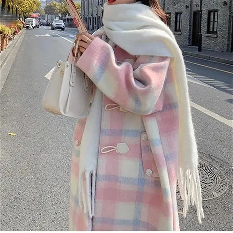 2023 Autumn and Winter New Loose Pink Cowhorn Button Woolen Coat Women's New Fat Sister Sweet Little Man Woolen Coat Commuter V1