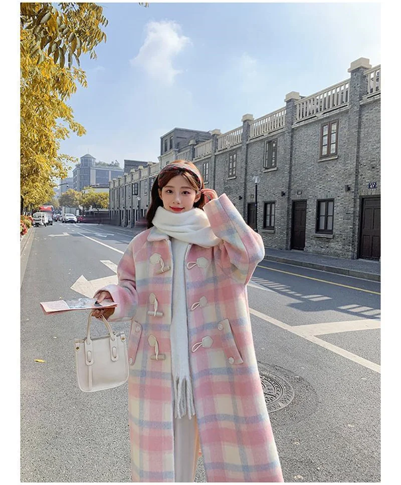 2023 Autumn and Winter New Loose Pink Cowhorn Button Woolen Coat Women's New Fat Sister Sweet Little Man Woolen Coat Commuter V1