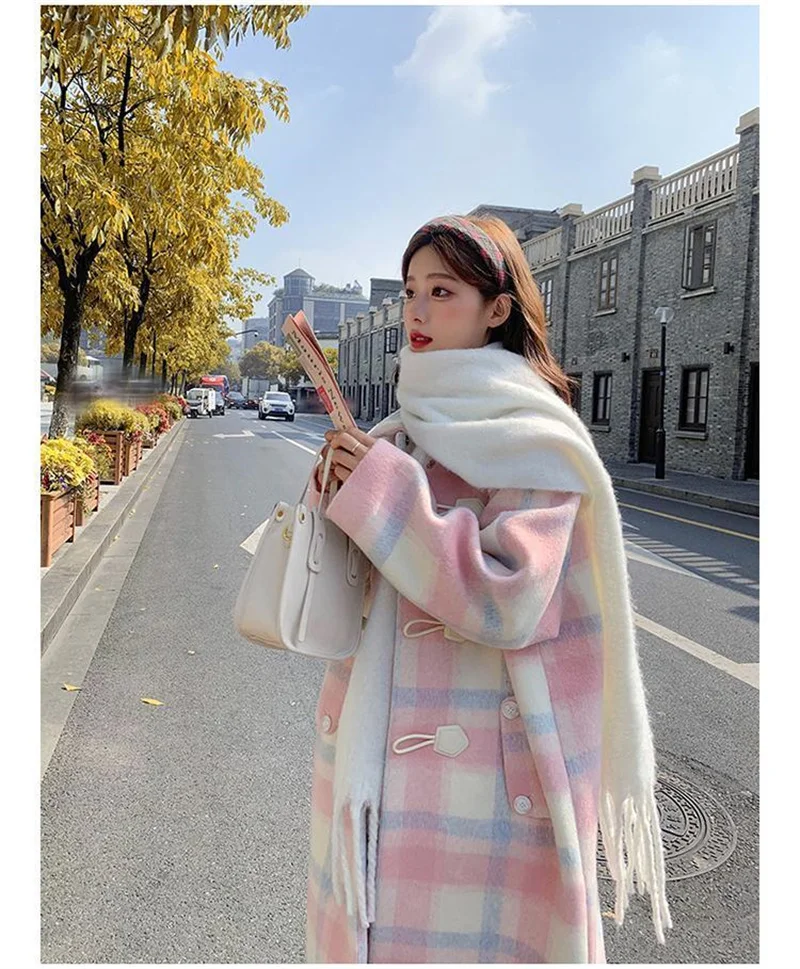 2023 Autumn and Winter New Loose Pink Cowhorn Button Woolen Coat Women's New Fat Sister Sweet Little Man Woolen Coat Commuter V1