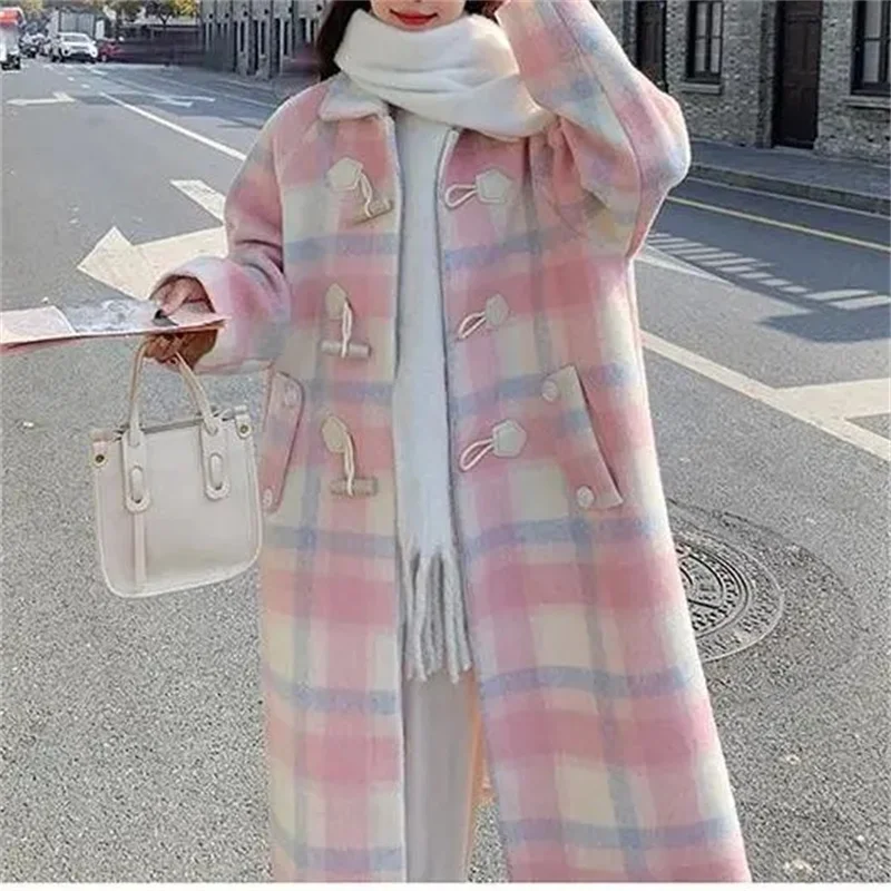 2023 Autumn and Winter New Loose Pink Cowhorn Button Woolen Coat Women's New Fat Sister Sweet Little Man Woolen Coat Commuter V1