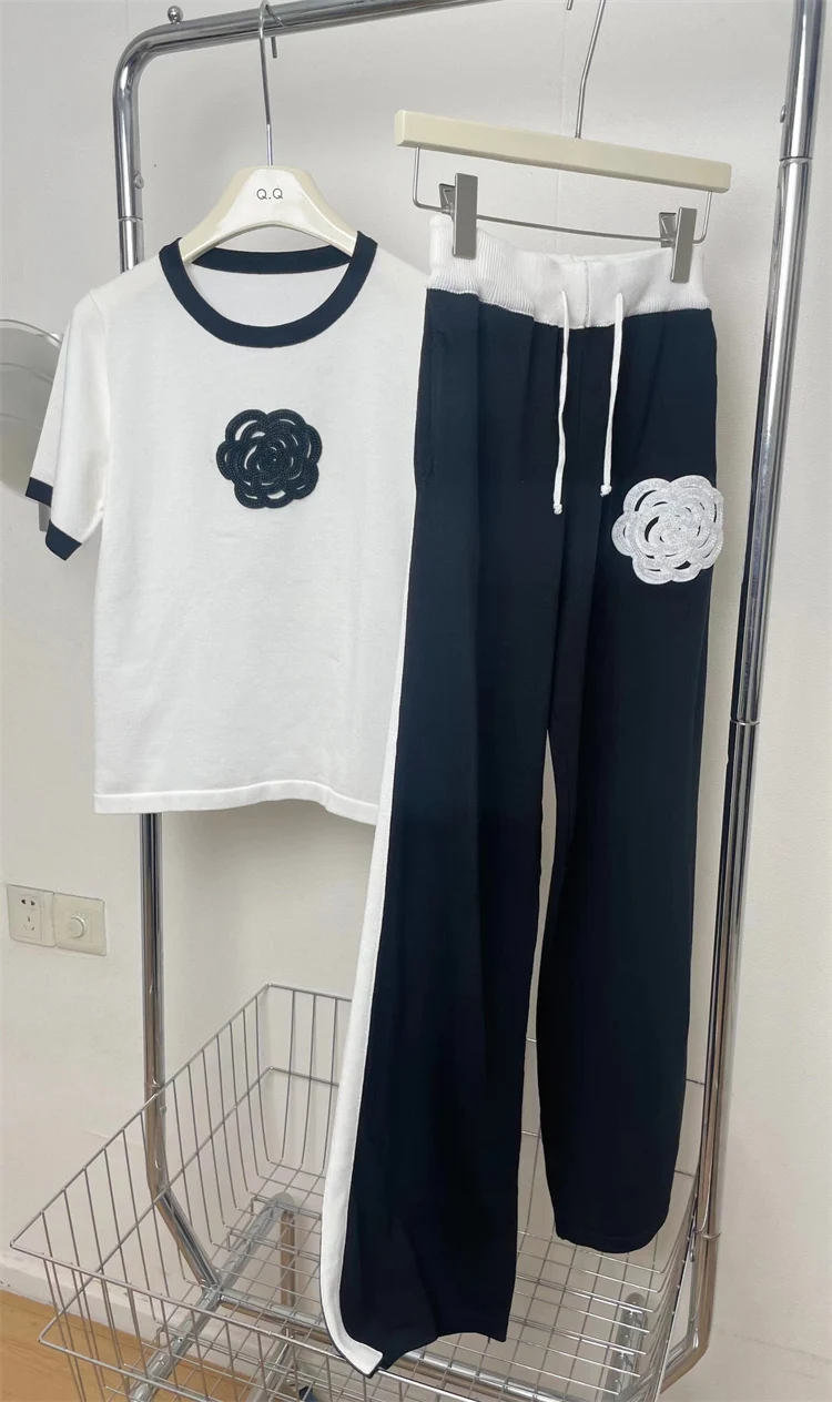 Women's Knitted Sets Tracksuit Pants Suits Autumn New Long Sleeve Flower Pullover Sweater + Wide Leg Pants Casual Two-piece Sets