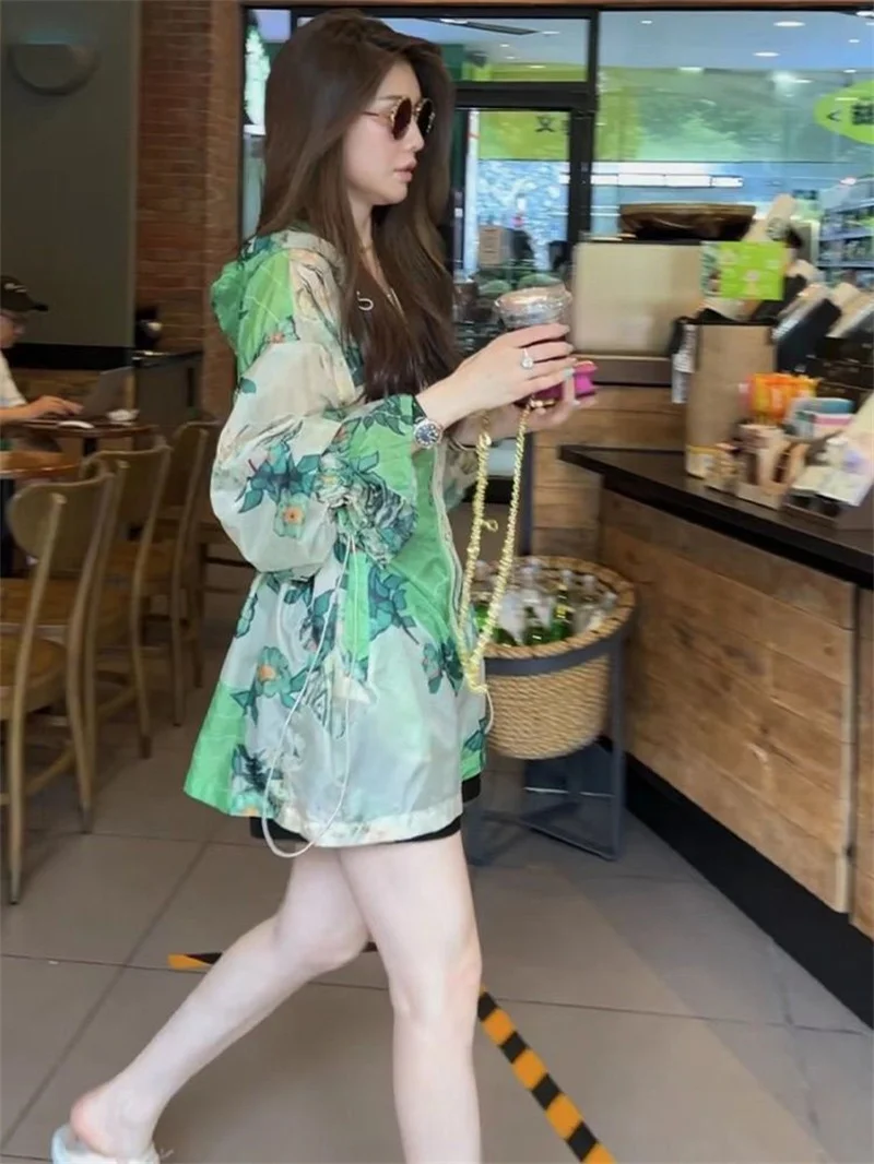Summer Casual Hooded Sun Protection Clothes For Women's Korean Loose Fitting Floral Ice Silk Cardigan Fashion Top Jacket Thin