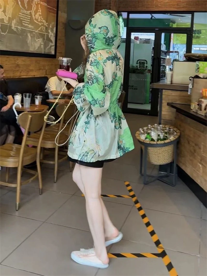 Summer Casual Hooded Sun Protection Clothes For Women's Korean Loose Fitting Floral Ice Silk Cardigan Fashion Top Jacket Thin
