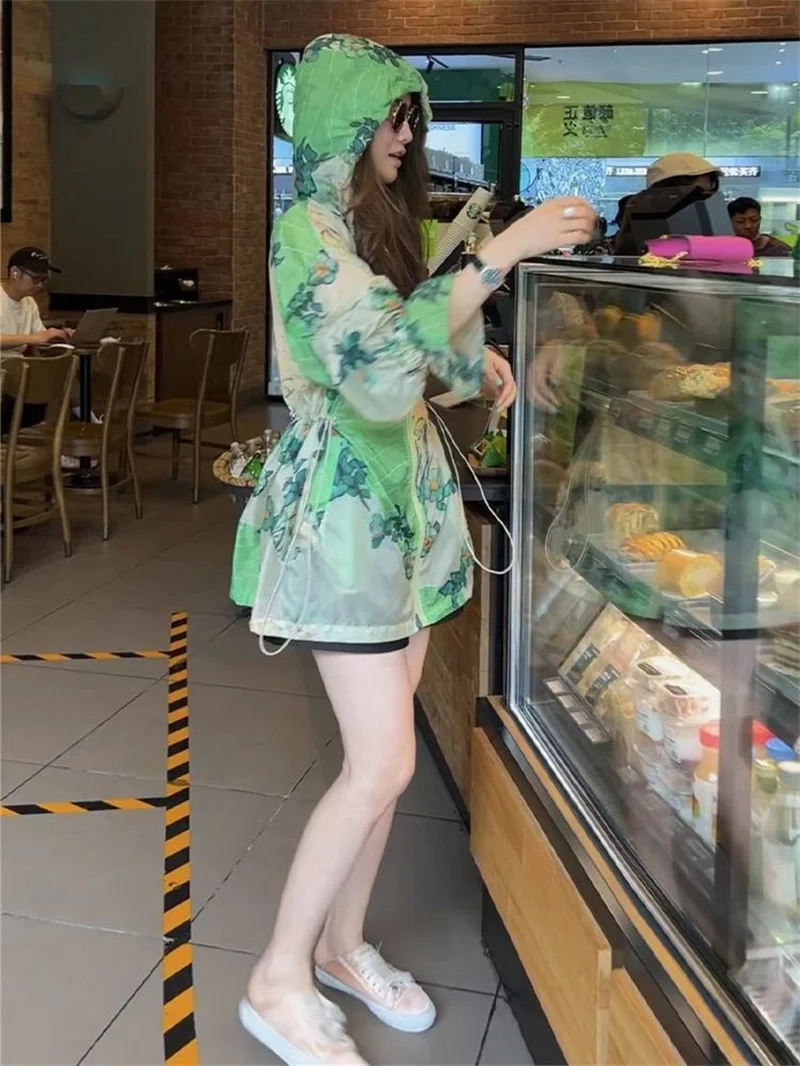 Summer Casual Hooded Sun Protection Clothes For Women's Korean Loose Fitting Floral Ice Silk Cardigan Fashion Top Jacket Thin
