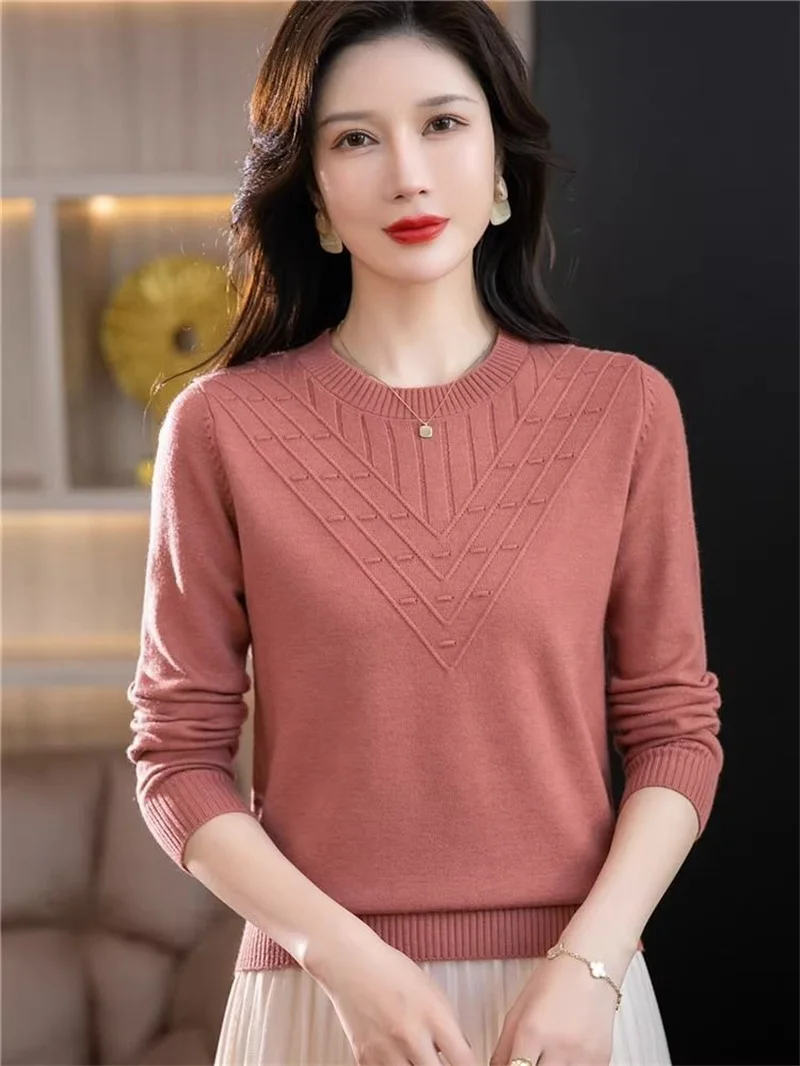 Women's Knitting Tops Autumn Winter 2025New Foreign Sweaters Mother's High Quality Loose Coat Slim Pullover Blouse Ladies Jacket
