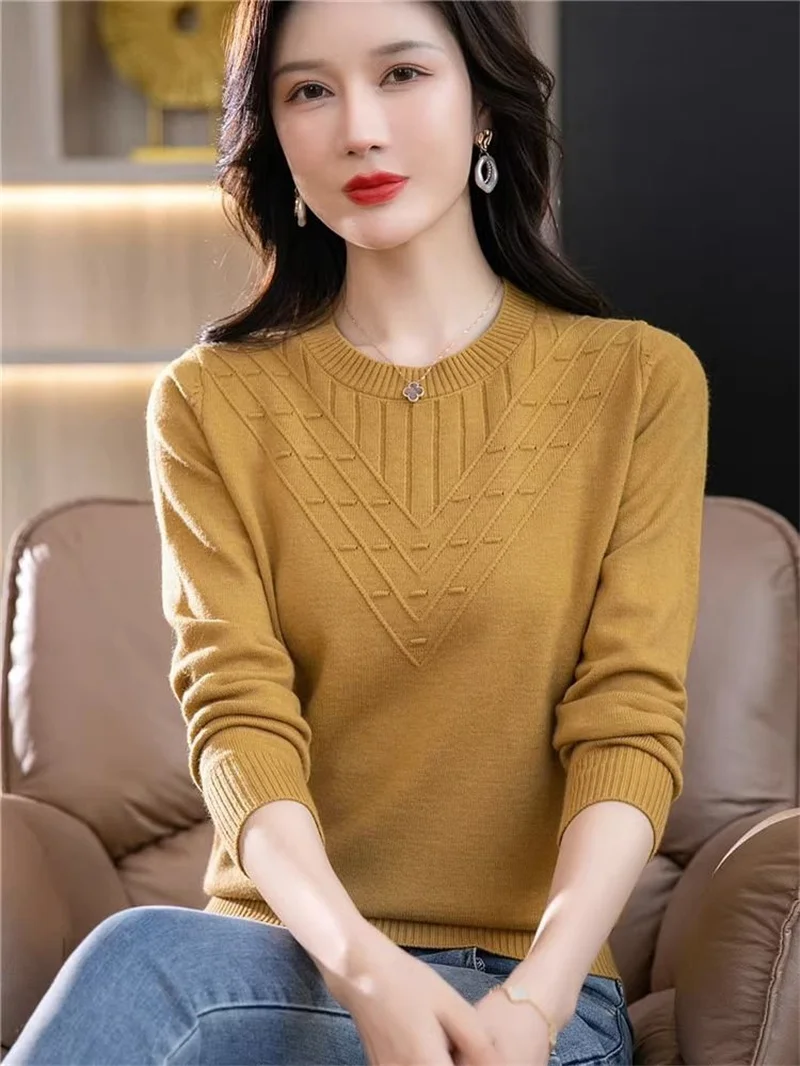 Women's Knitting Tops Autumn Winter 2025New Foreign Sweaters Mother's High Quality Loose Coat Slim Pullover Blouse Ladies Jacket