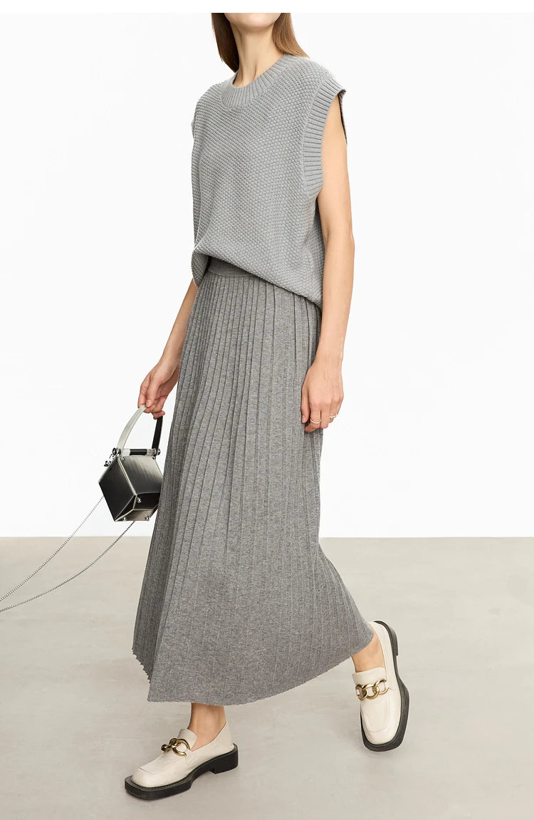 AMII Minimalist 2024 Pleated Skirt for Women Clothing Autumn New Loose Elastic Waist Knitted Ankle-length A-line Skirts 12323091