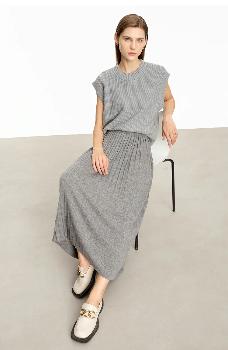 AMII Minimalist 2024 Pleated Skirt for Women Clothing Autumn New Loose Elastic Waist Knitted Ankle-length A-line Skirts 12323091