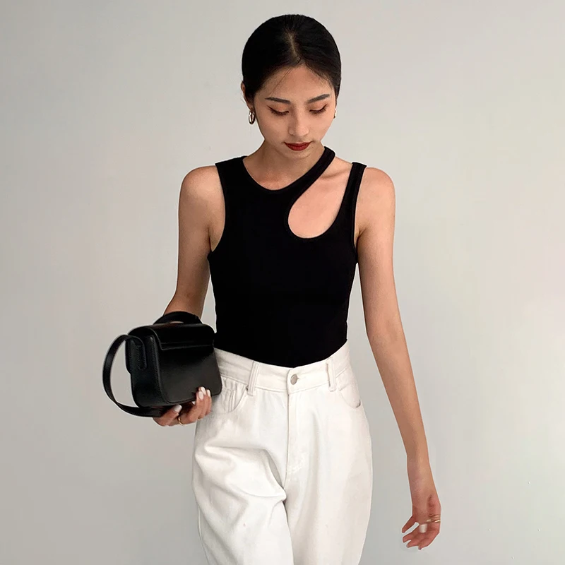 Casual y2k White Cut Out Women's T Shirt Sleeveless Slim T Shirts Female Clothing 2024 Summer Fashion crop top women camisetas