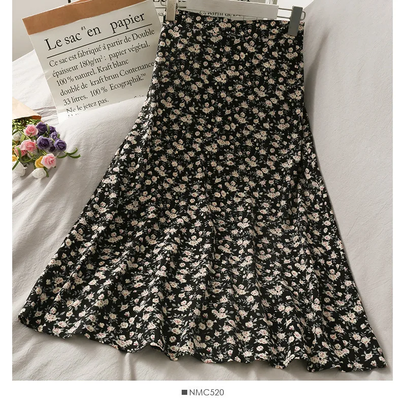 Woman Skirt 2026 Summer New Korean Ins Fashion Temperament Gentle Vintage Floral Slim Versatile High Waist Female Skirt