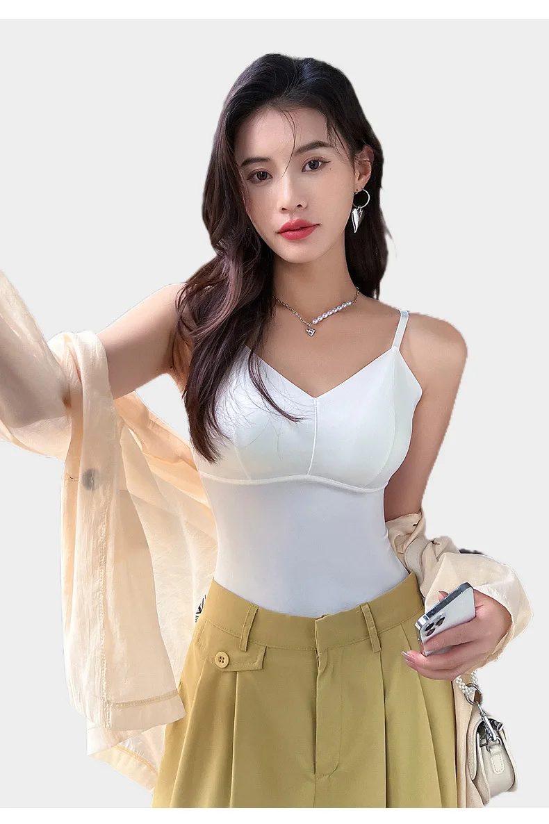 BIVIGAOS Women's Summer Seamless Ice Silk Cool Feeling Camisole V Neck Chest Pad Bra Top Sexy Underwear Bottoming Vest  Crop Top