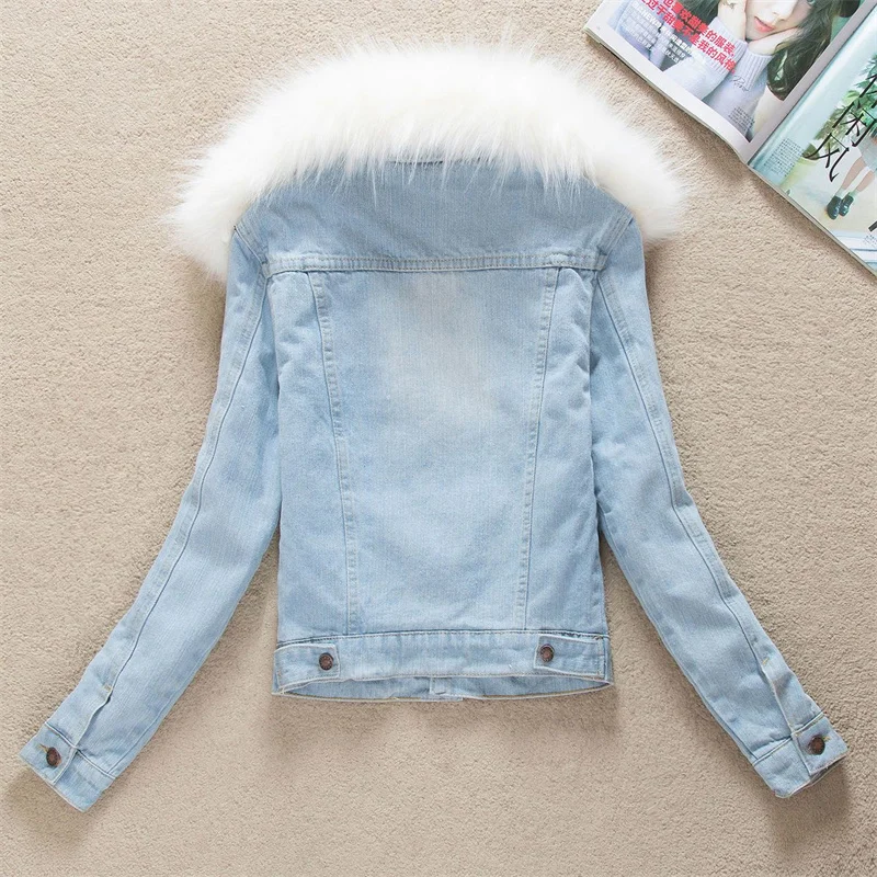 2023 Autumn Winter Fleece Denim Jacket Women Big Fur Collar Short Coat Thicken Velvet Liner Warm Tops Lady Jean Coat Outerwear