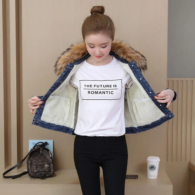 2023 Autumn Winter Fleece Denim Jacket Women Big Fur Collar Short Coat Thicken Velvet Liner Warm Tops Lady Jean Coat Outerwear