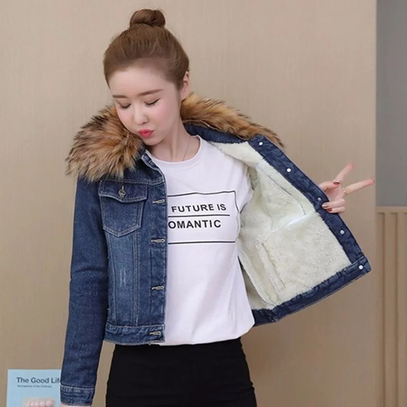 2023 Autumn Winter Fleece Denim Jacket Women Big Fur Collar Short Coat Thicken Velvet Liner Warm Tops Lady Jean Coat Outerwear