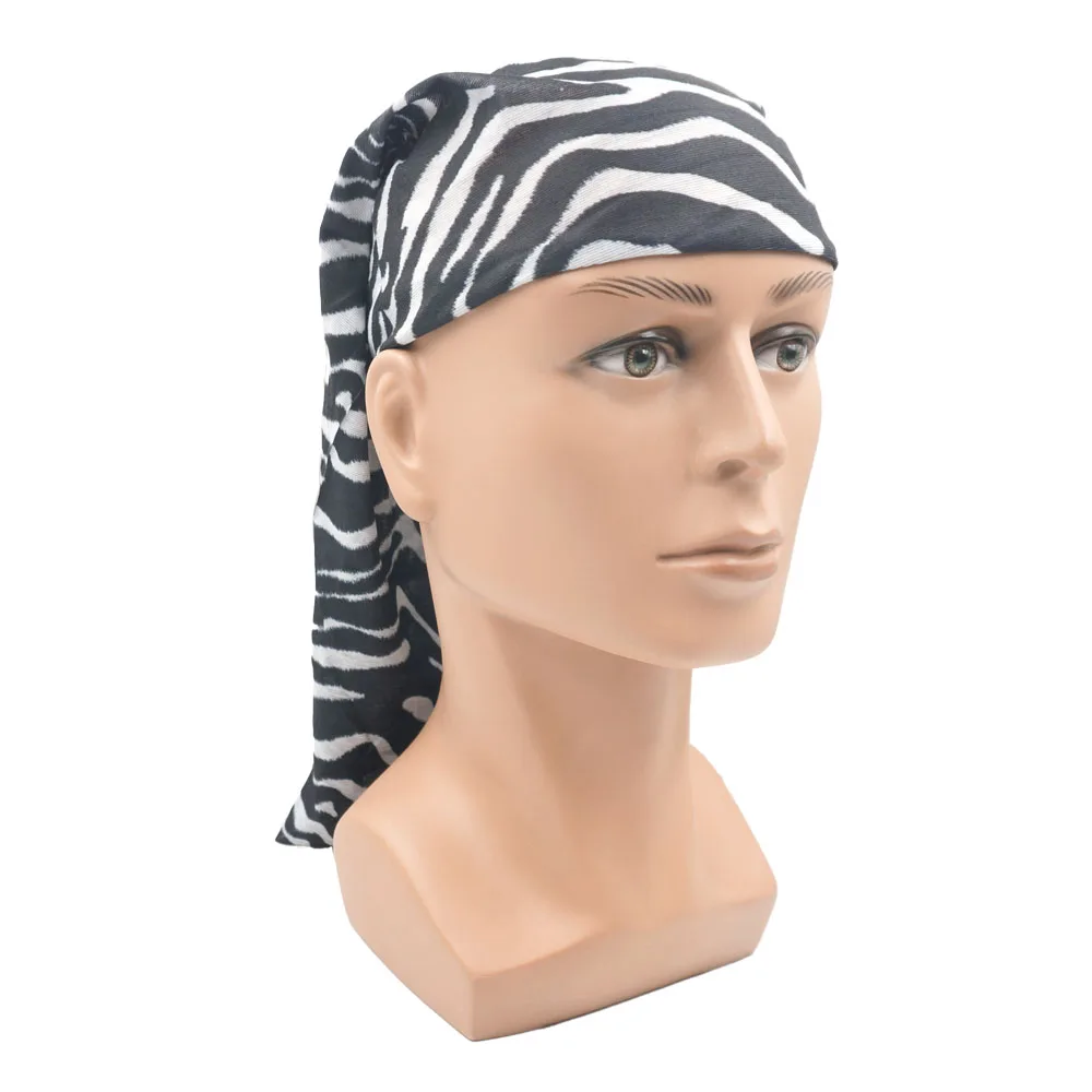 Animal Printed Neck Gaiter Bandana Leopard Pattern Tube Scarf for Women Men Headband for Cycling Hunting Hiking Camping Biking