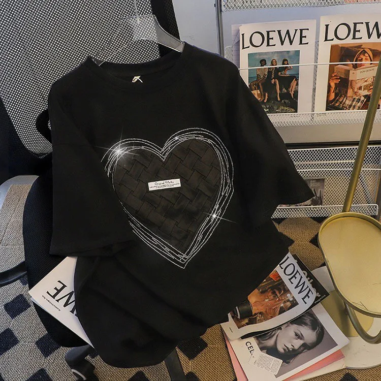 2022 New Short-sleeved T-shirt Women's Hot Drilling Love Heart T shirts Fashion Women Tees Plus size L-4XL 45-150KG