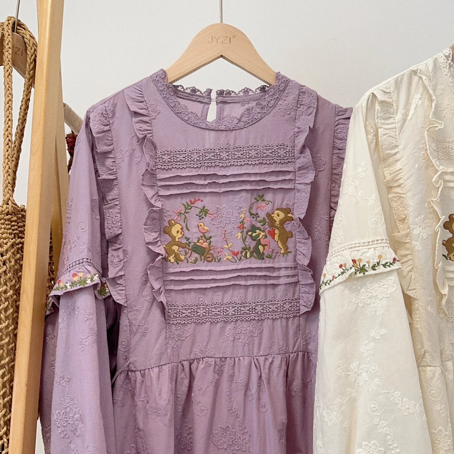 Vintage Floral Embroidery Short Sleeve Dress Women Japanese Mori Girl Spring Sweet O-Neck Cotton Linen Dress vestidos para mujer